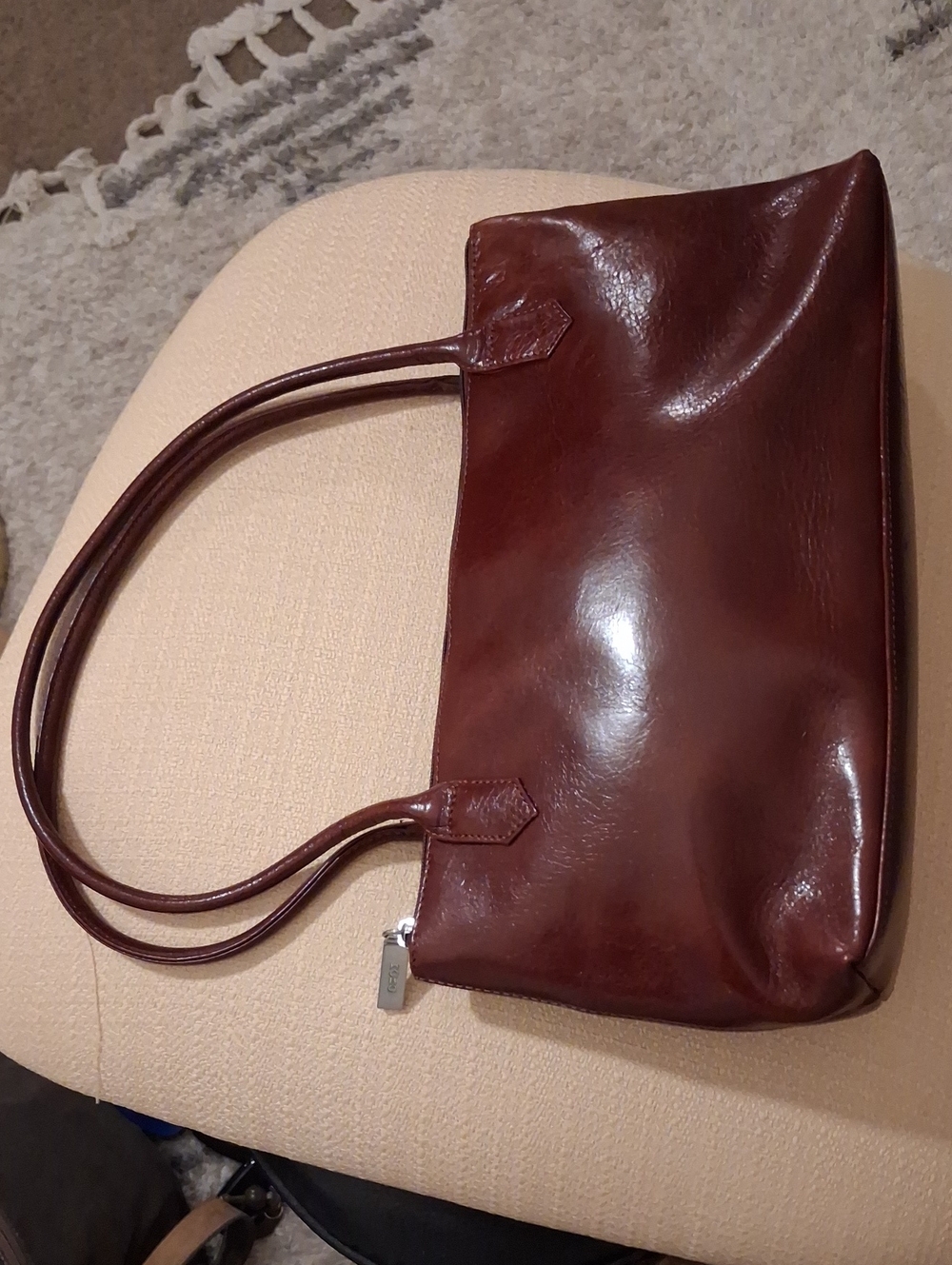 Hobo International NWOT Classic Brown Leather Shoulder Bag - Picture 2 of 16